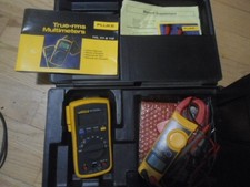 KIT MULTIMETRO E MISURATORE A