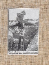 In trincea della Germania nel 1915 Ufficiale al periscopio WW1 Guerra Mondiale