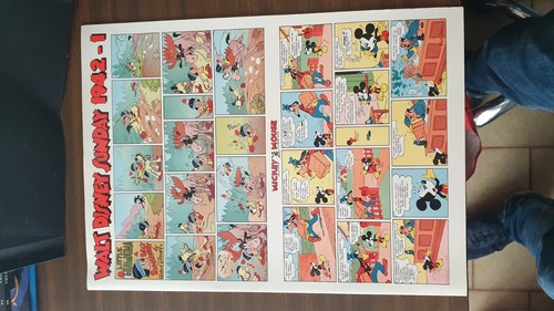 Comic art collanagertie daily - comic,