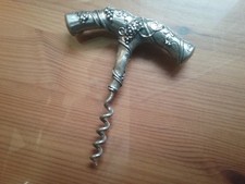 APRIBOTTIGLIE / CAVATAPPI VECCHIO CON DECORI NEL MANICO DI GRAPPOLI D'UVA