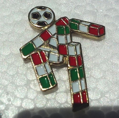 Distintivo spilla calcio