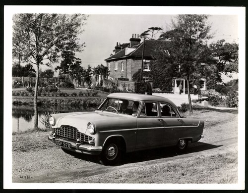 Fotografia auto ford zephyr - fotografia,