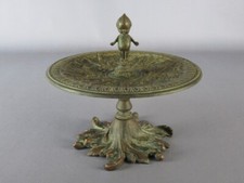 Antica alzata bronzo fusione con statua soprammobile decorativo inizio XX Sec.