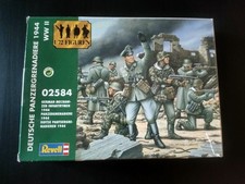 Soldatini REVELL scala 1:72