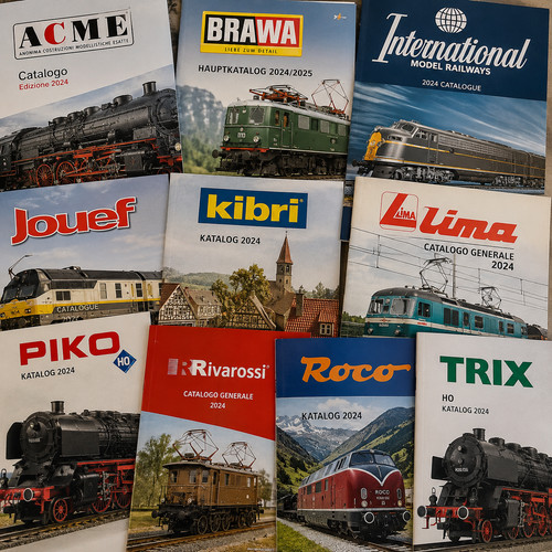 Cataloghi treni roco - treni, rivarossi