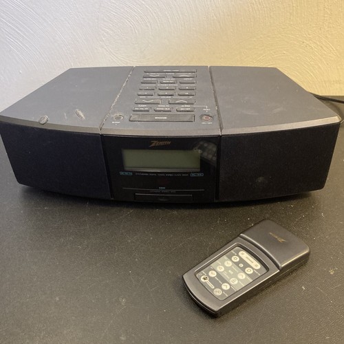 Zenith clock radio - clock, z212b