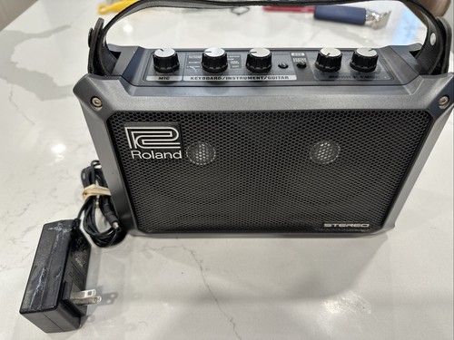Roland mobile cube amplifier - mobile,