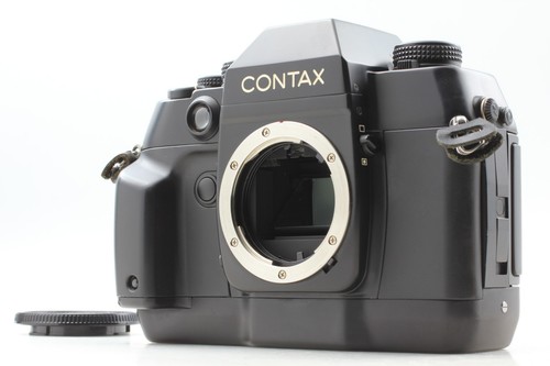 Quasi come nuovo contax ax - *quasi,