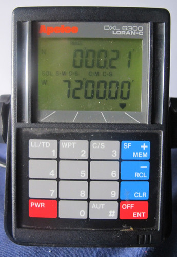 Apelco dxl 6300 loran - apelco, loran-c