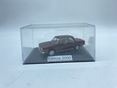 Modellino auto lancia 2000 - auto,