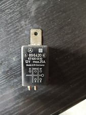 Relè Sbrinatore Lunotto Posteriore Mercedes W123 12 Volt