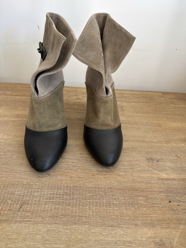 Stivaletti donna scamosciati
