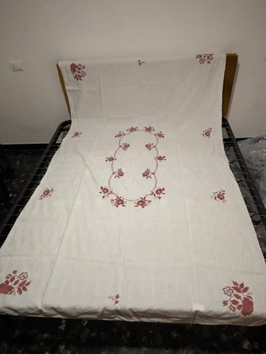 Grande tovaglia con ricamo - , e