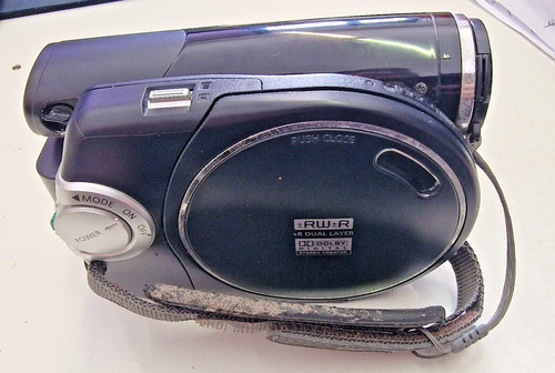 Videocamera samsung dc171wb - videocamera,