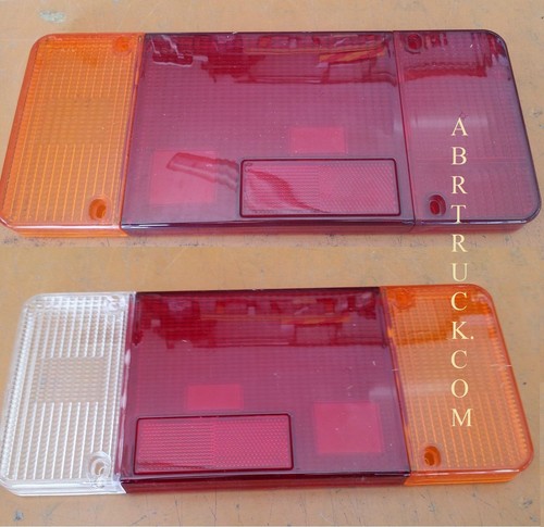 Coppia plastiche fanale - dx,