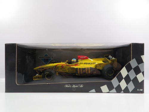 Minichamps 180970082 - 1:18,