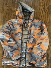 Canada Goose stampato puffer
