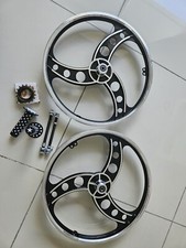 Cerchio sportivo in lega per