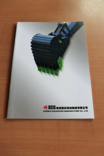 Brochure xcg ritratto - brochure,