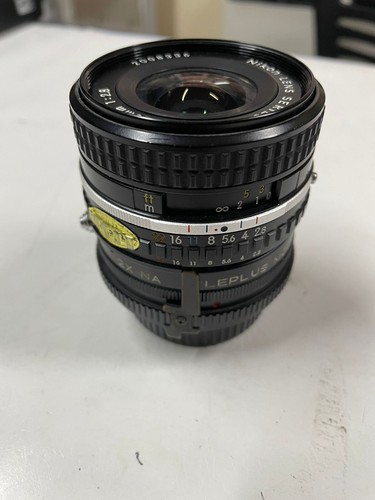 Obiettivo nikon seriese mm - seriese,