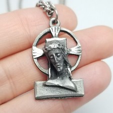 Collana con ciondolo croce