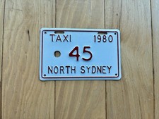 Targa taxi North Sydney Nuova
