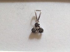 PENDENTE IN ARGENTO CON DIAMANTE NERO AFRICANO  NATURALE  CARATI 3,04