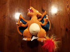 Peluche Pupazzo Charizard Originale Pokemon Nintendo da collezione 25cm