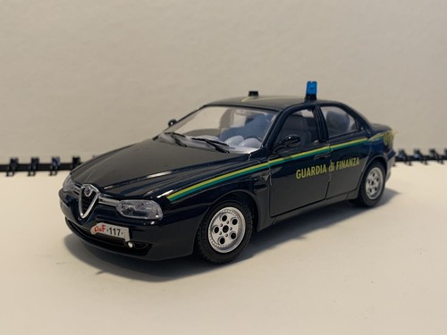 Burago alfa romeo - alfa, guardia