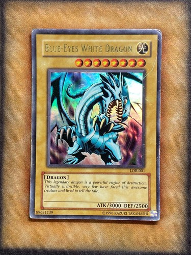 Yugioh drago bianco occhi blu - drago,