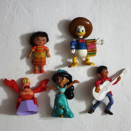 Dora figurine disney - figurine,