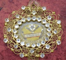 relic reliquary reliquia