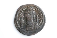 * Giustiniano I. * Follis -
