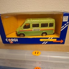  Corgi C676/2 Ford Transit