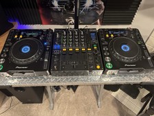 Pioneer CDJ-1000MK3 players