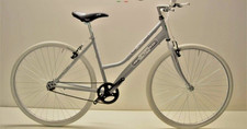 Fixed 28 bici donna single speed personalizzabile
