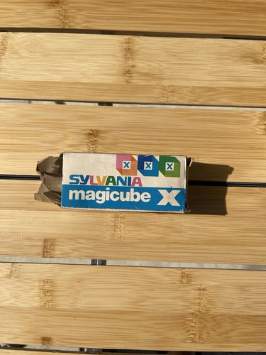 Sylvania magicube flash - sylvania,