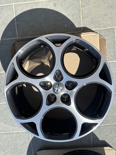 Cerchi r19 alafa romeo - 4,