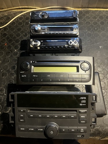 Stock autoradio - stock,