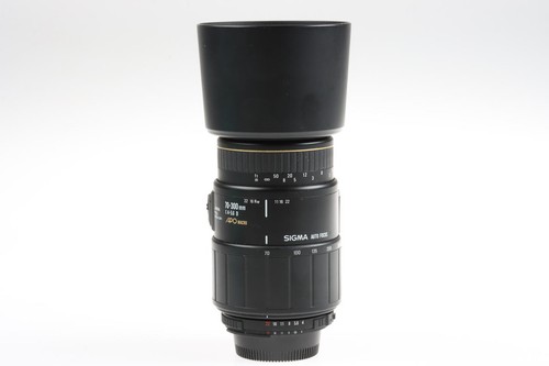 Sigma 300 0 5 6 - mm, f/4,0-5,6