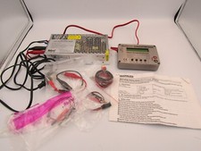 Caricabatteria digitale