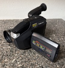 Panasonic PV-L679D videocamera