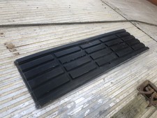 Griglia pannello frontale