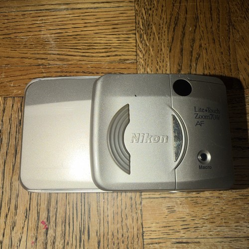Nikon lite touch zoom 70w - 70w, 35mm