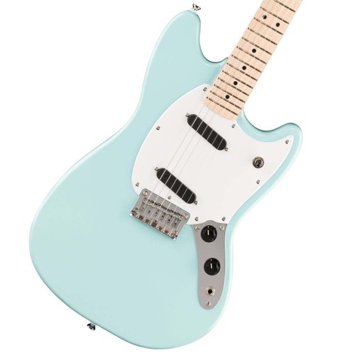 Squier fender - by, sonic