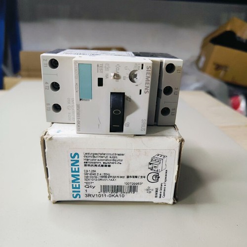 Interruttore automatico