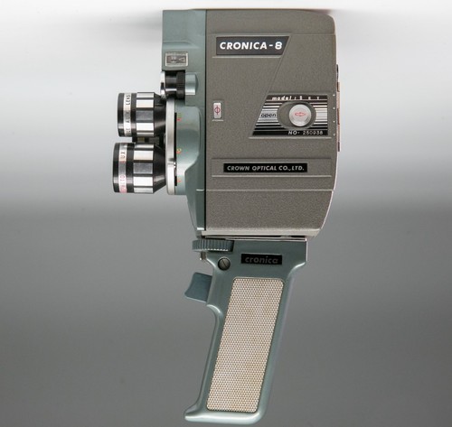 Crown cronica cinepresa - 8, 8