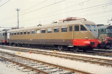 T21L) FERROVIE DELLO STATO LOCOMOTIVE ELETTRICHE AUTOMOTRICI 880 060