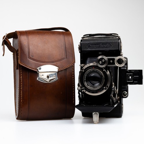 1933 top serviced film - &,