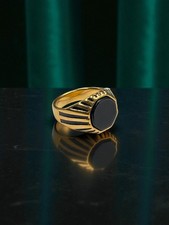 Anello da Uom Acciaio Chirurgico dorato con Pietra Onice misure 9, 10, 11, 12